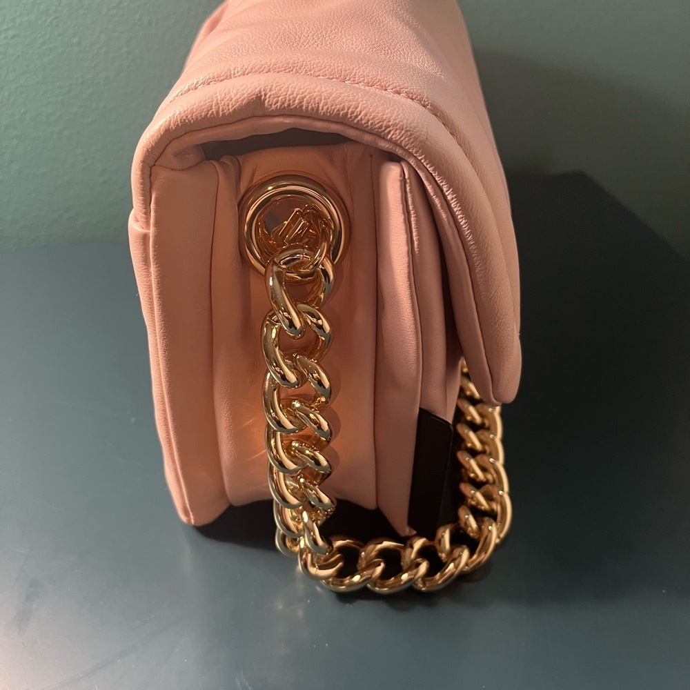 NWT Marc Jacobs Pillow bag in Peach Whip - Picture 11 of 15